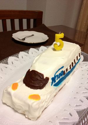 息子感激☆N700系新幹線のケーキ-レシピのメイン写真