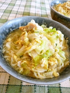 サッポロ一番☆レタス&エッグ塩ラーメン-レシピのメイン写真