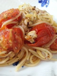今日は、あさりとトマトのパスタよ!-レシピのメイン写真