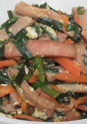 スパムde美味しいニラ玉（野菜炒め）-レシピのメイン写真