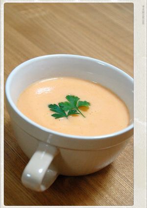 豆腐で作る「キャロット豆乳スープ」-レシピのメイン写真