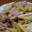 豚肉と長いもの梅風味炒め