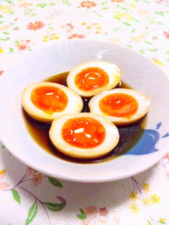 黄身がとろ〜り!味しみ 半熟味付け卵♪-レシピのメイン写真