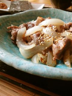 *簡単*豚バラ肉と新玉葱の炒め物*-レシピのメイン写真