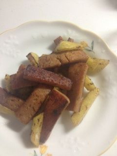 スパムとじゃがいものカレー炒め-レシピのメイン写真