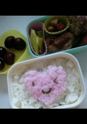 簡単☆詰めご飯でハート弁当〈キャラ弁〉-レシピのメイン写真