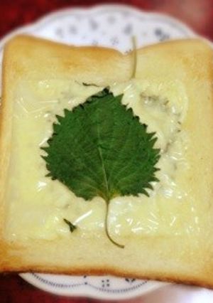 簡単!大葉チーズトースト-レシピのメイン写真