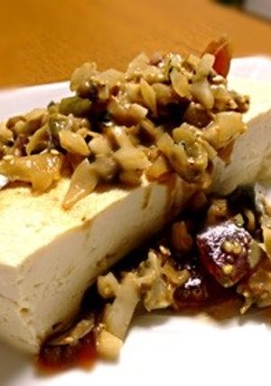 薬味たっぷり！！ピータン豆腐-レシピのメイン写真