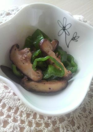 しいたけ&ピーマンの胡椒炒め♪彩りお弁当-レシピのメイン写真