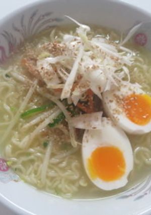 わが家の定番！サッポロ一番塩ラーメン-レシピのメイン写真