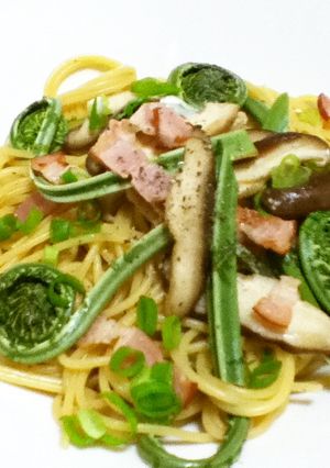 こごみのパスタ★バター醤油-レシピのメイン写真