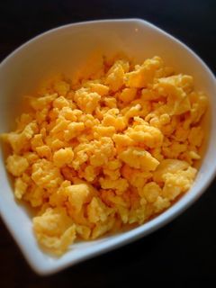 お母さんの味、簡単でおいしい、炒りたまご-レシピのメイン写真