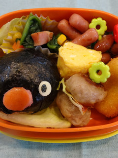 ピングー 幼稚園用キャラ弁-レシピのメイン写真