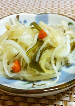 ちょこっと薬膳?大根とクコの実の酢漬け-レシピのメイン写真
