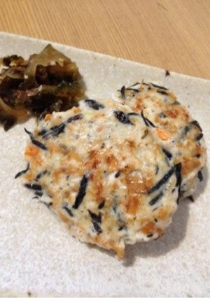 鶏ひき肉とひじきのつくね〜柚子胡椒風味〜-レシピのメイン写真