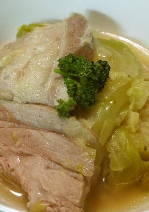 豚塊肉と春キャベツ丸ごとスープ煮-レシピのメイン写真