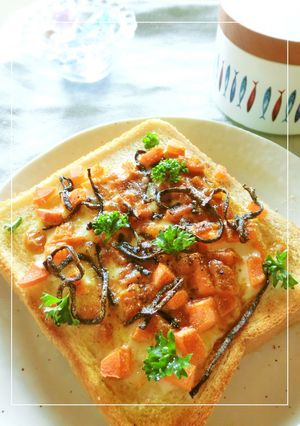 食感イイネ♡人参×塩昆布のカレートースト-レシピのメイン写真
