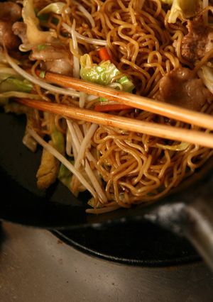 焼きそばを鉄フライパンでこびり付かずに作-レシピのメイン写真