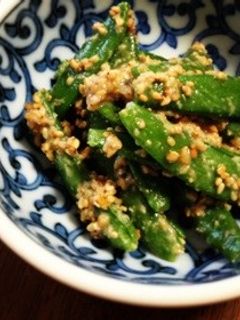 ごま×ごま♪スナップえんどうの胡麻和え-レシピのメイン写真