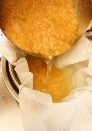 だしから作る料亭風のお吸い物-レシピのメイン写真