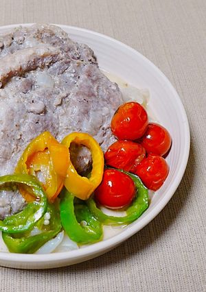 豚厚切り肉の重ね蒸し焼き♬-レシピのメイン写真