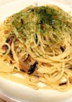 包丁いらず！なめ茸と塩昆布のパスタ-レシピのメイン写真