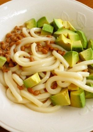 アボカド納豆うどん❤-レシピのメイン写真