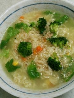 野菜もいっぱい、塩ラーメン-レシピのメイン写真