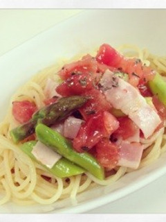 暑い日に♪トマトとアスパラの冷製パスタ☆-レシピのメイン写真