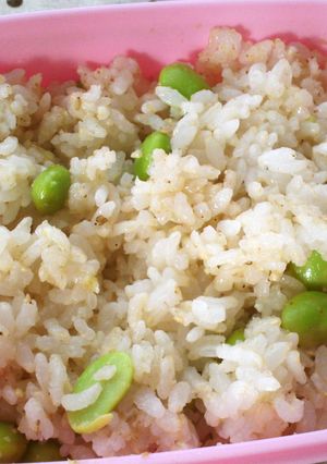マメな娘の★お弁当の華やかな豆ご飯♬-レシピのメイン写真
