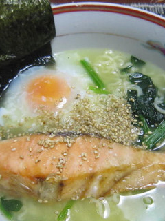 のり鮭弁風ラーメン-レシピのメイン写真