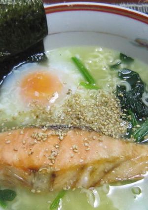 のり鮭弁風ラーメン-レシピのメイン写真