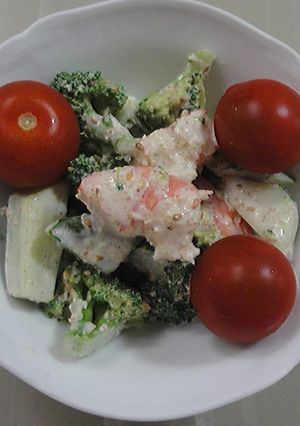 残ったエビで胡麻マヨサラダ-レシピのメイン写真