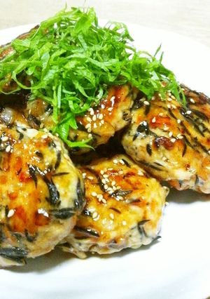 ひじきバーグ(ひじき入りつくね)-レシピのメイン写真