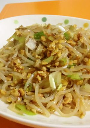 納豆とネギの白滝炒め♪ヘルシー簡単♪-レシピのメイン写真