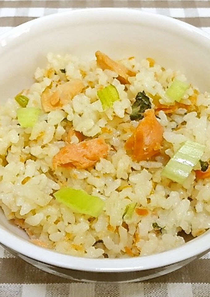 簡単☆鮭と小松菜の炊き込みご飯☆-レシピのメイン写真
