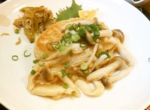 お豆腐と鶏のハンバーグ★和風きのこあん。-レシピのメイン写真
