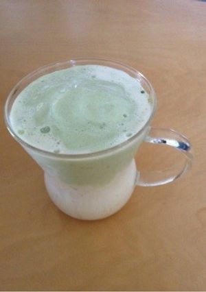 お茶バナナミルクのシェイク-レシピのメイン写真