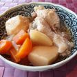 ホッコリホロホロ、手羽元と里芋の塩麹煮