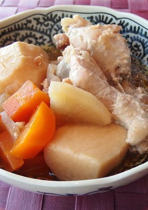 ホッコリホロホロ、手羽元と里芋の塩麹煮-レシピのメイン写真