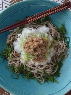 糖質オフの蕎麦!肉味噌冷やしぶっかけ蕎麦-レシピのメイン写真