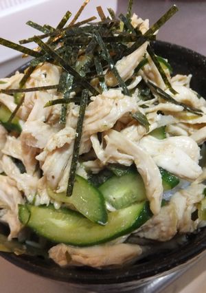 鶏ササミとキュウリと大葉の梅さっぱり丼-レシピのメイン写真