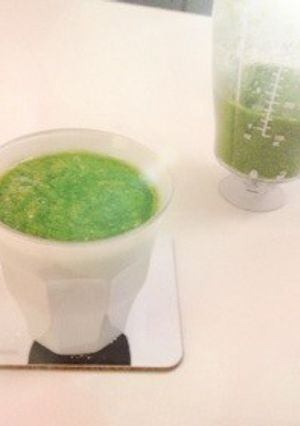 グリーンスムージー①ほうれん草-レシピのメイン写真