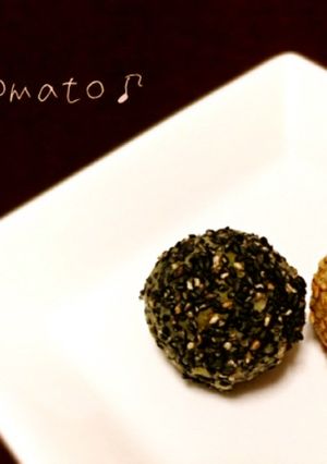 レンジで簡単♪さつまいもごま団子•*¨✼-レシピのメイン写真