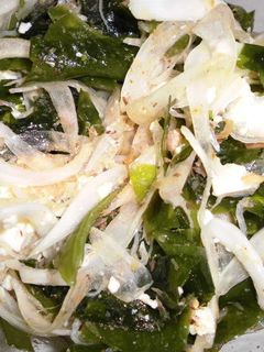 わかめとタマネギとじゃこの豆腐サラダ-レシピのメイン写真
