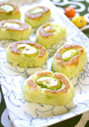 Θそら豆ｸﾝのもちふわお焼きΘ◡Θ-レシピのメイン写真