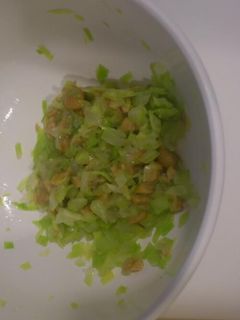 離乳食中期☆キャベツ納豆和え-レシピのメイン写真