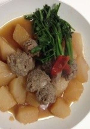 お鍋一つ。大根と豚挽肉団子-レシピのメイン写真