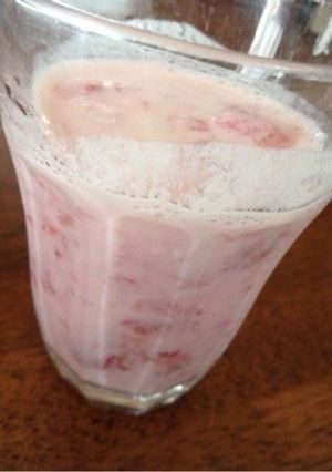 飲むヨーグルト いちごver(^ ^)-レシピのメイン写真