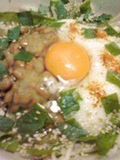 レンジで!まぜそば風とろろ納豆塩ラーメン-レシピのメイン写真